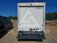 2019 Chevrolet Express photo