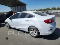 2019 Chevrolet Cruze photo