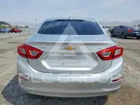 2019 Chevrolet Cruze photo