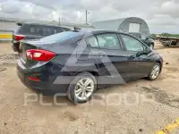 2019 Chevrolet Cruze photo
