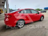 2019 Chevrolet Cruze photo