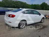 2019 Chevrolet Cruze photo