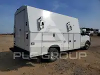 2019 Chevrolet Express photo