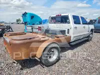 2019 Chevrolet Silverado photo