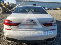2019 BMW 740 photo
