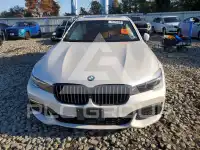 2019 BMW 740 photo