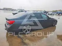 2019 BMW 740 photo