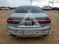 2019 BMW 740 фото