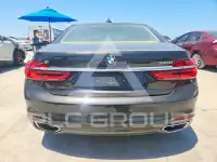 2019 BMW 740 фото