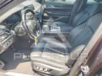 2019 BMW 740 photo