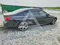 2019 BMW 740 photo