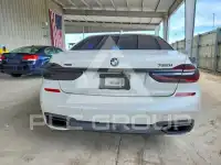 2019 BMW 750 фото