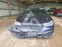 2019 BMW 750 фото