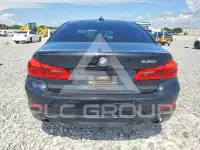 2019 BMW 530 photo