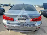 2019 BMW 530 photo