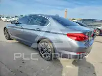 2019 BMW 530 photo