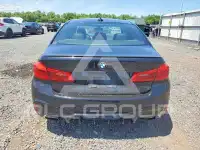 2019 BMW 530 photo