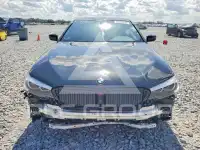 2019 BMW 530 photo
