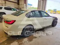 2019 BMW 330 фото