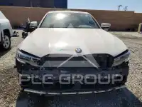 2019 BMW 330 фото