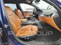 2019 BMW 330 photo