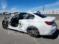 2019 BMW 330 photo