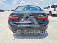2019 BMW 330 фото