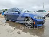 2019 BMW 330 photo