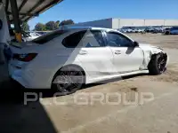 2019 BMW 330 фото