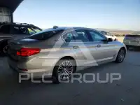 2019 BMW 530 photo