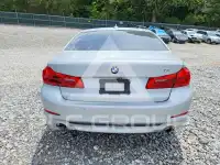 2019 BMW 530 photo