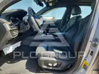 2019 BMW 530 photo