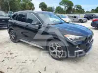 2019 BMW X1 фото