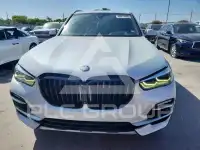 2019 BMW X5 photo
