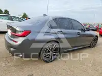 2019 BMW 330 фото