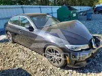2019 BMW 330 photo
