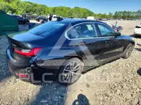 2019 BMW 330 photo