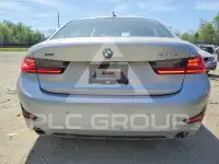 2019 BMW 330 photo