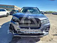 2019 BMW X7 photo