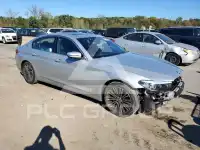 2019 BMW 530 photo