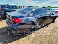 2019 BMW M7 фото