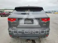 2019 Jaguar F-PACE photo