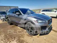 2019 Jaguar F-PACE photo