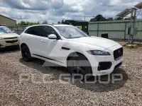 2019 Jaguar F-PACE photo