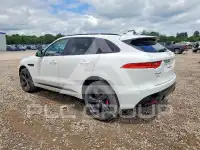2019 Jaguar F-PACE photo