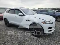 2019 Jaguar F-PACE photo