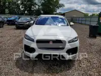 2019 Jaguar F-PACE photo