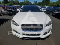 2019 Jaguar XJ photo