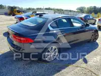 2019 Jaguar XE фото