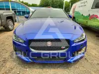 2019 Jaguar XE фото